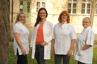 Das Frauenarztpraxisteam v.l.n.r.: Annett Kremser, Dr. Alexandra Helgert, Gabriela Kinzel und Verena Rigoll-Schulz.